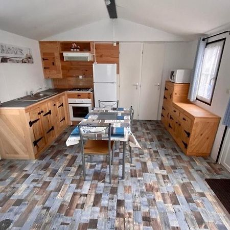 Mobilhome Emplacement 21 Biville-sur-Mer Exterior foto